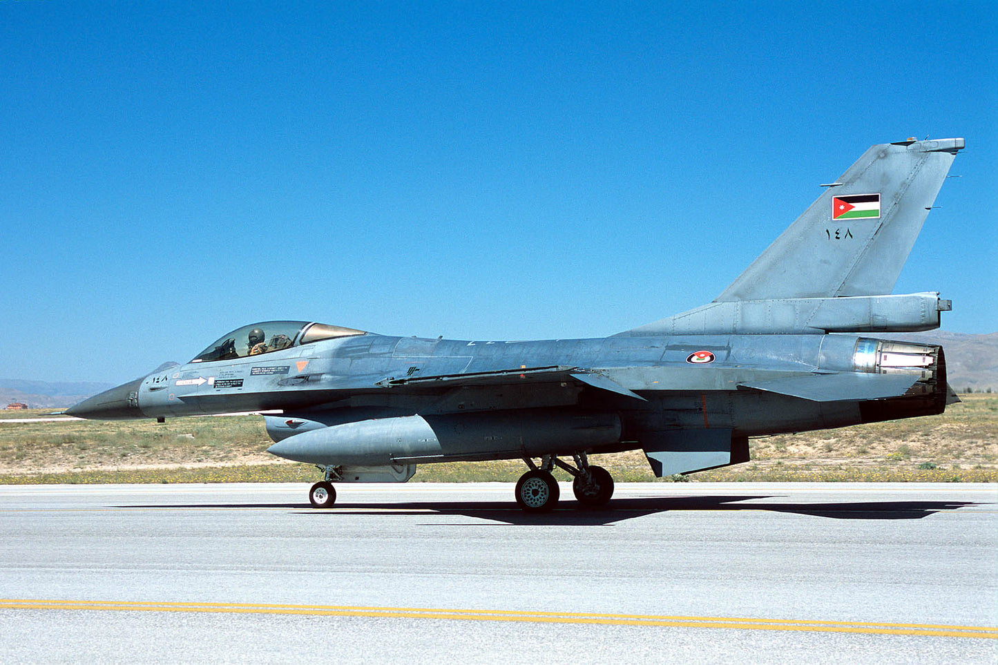 CSL06775 F-16A FIGHTING FALCON 148