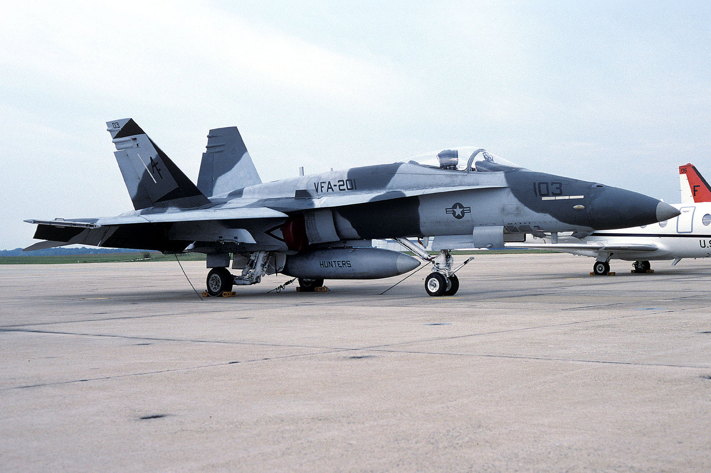 CSL06816 F-18A HORNET 162839/AF103