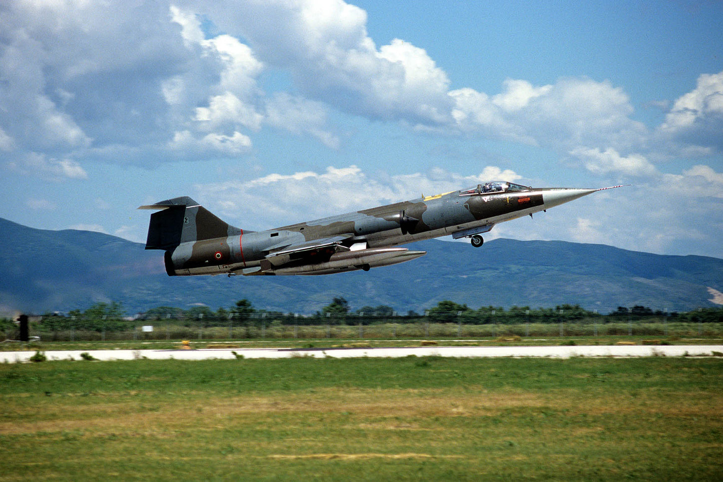 CSL06848 F-104S/ASA STARFIGHTER MM6775/9-50