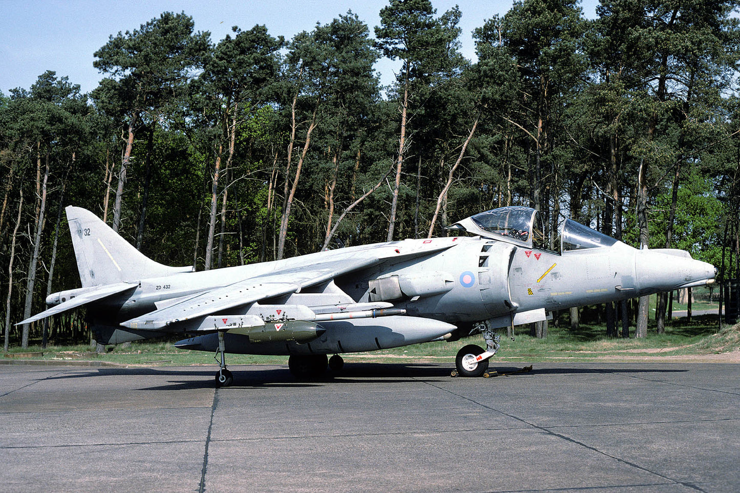 CSL06857 HARRIER GR7 ZD432