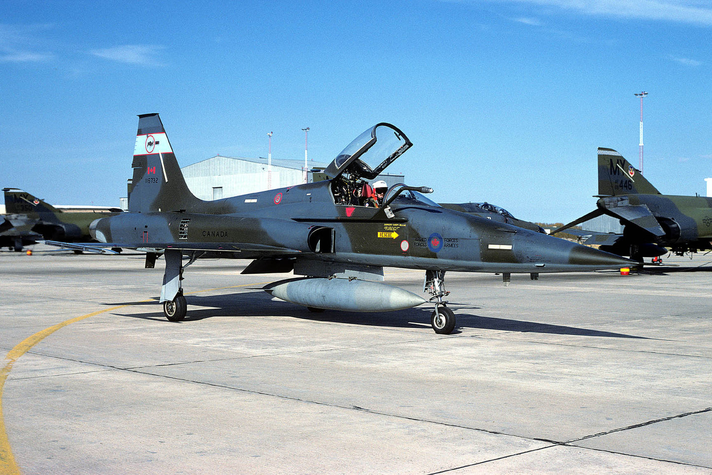 CSL06858 CF-5A FREEDOM FIGHTER 116732