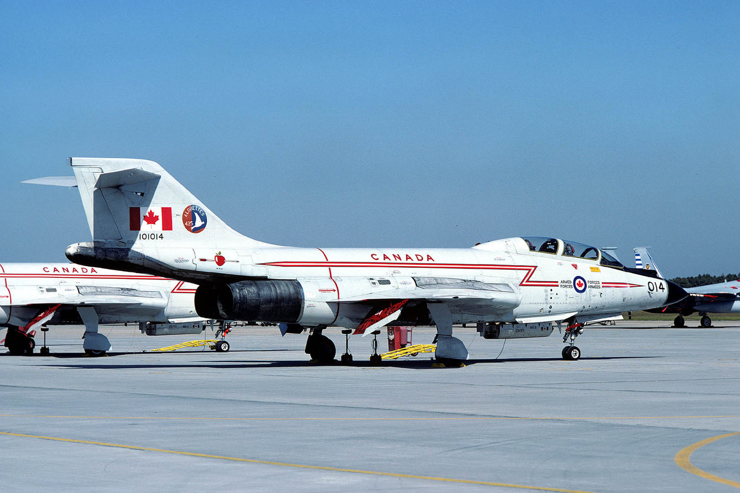 CSL06865 CF-101B VOODOO 101014