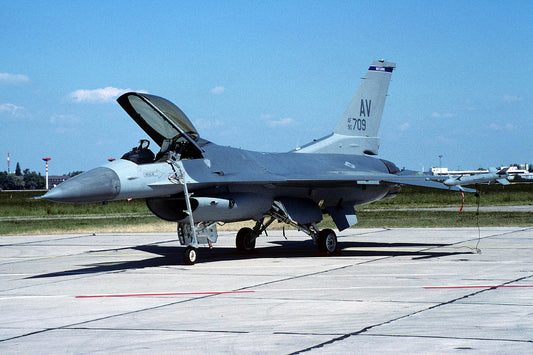 CSL06921 F-16C FIGHTING FALCON 90-0709/AV