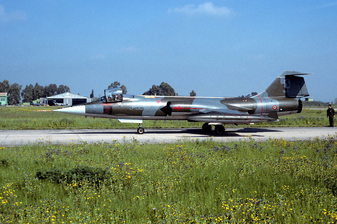 CSL07010 F-104S/ASA STARFIGHTER MM6808/9-30