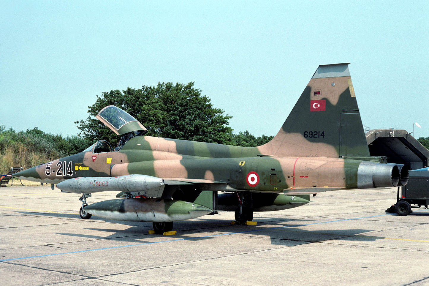 CSL07044 F-5A FREEDOM FIGHTER 69214/5-214