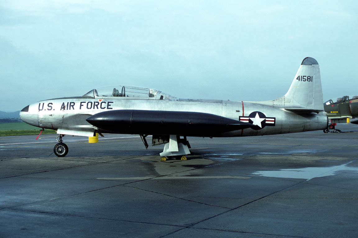 CSL07079 T-33A SHOOTING STAR 54-1581