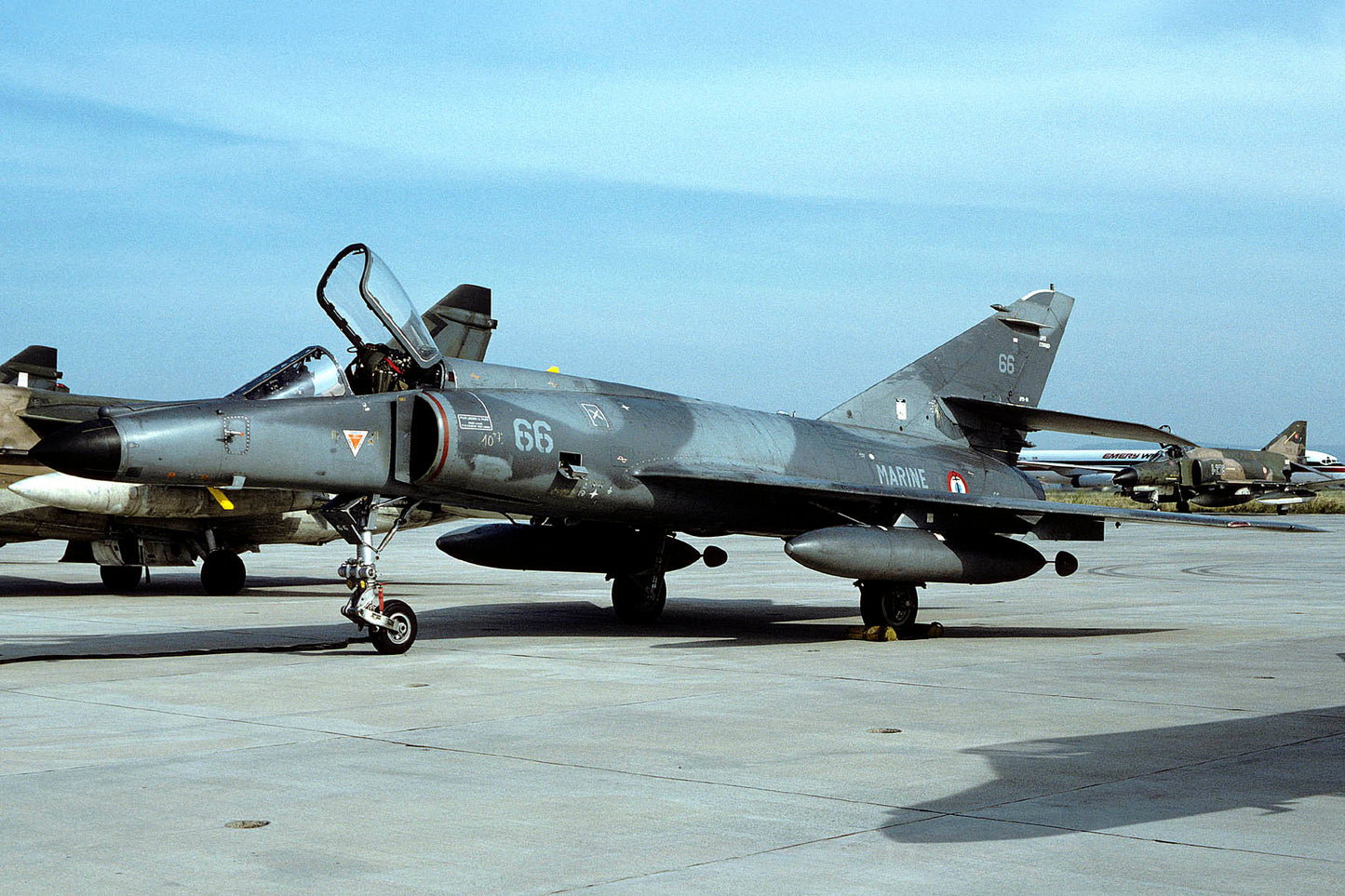 CSL07159 SUPER ETENDARD 66