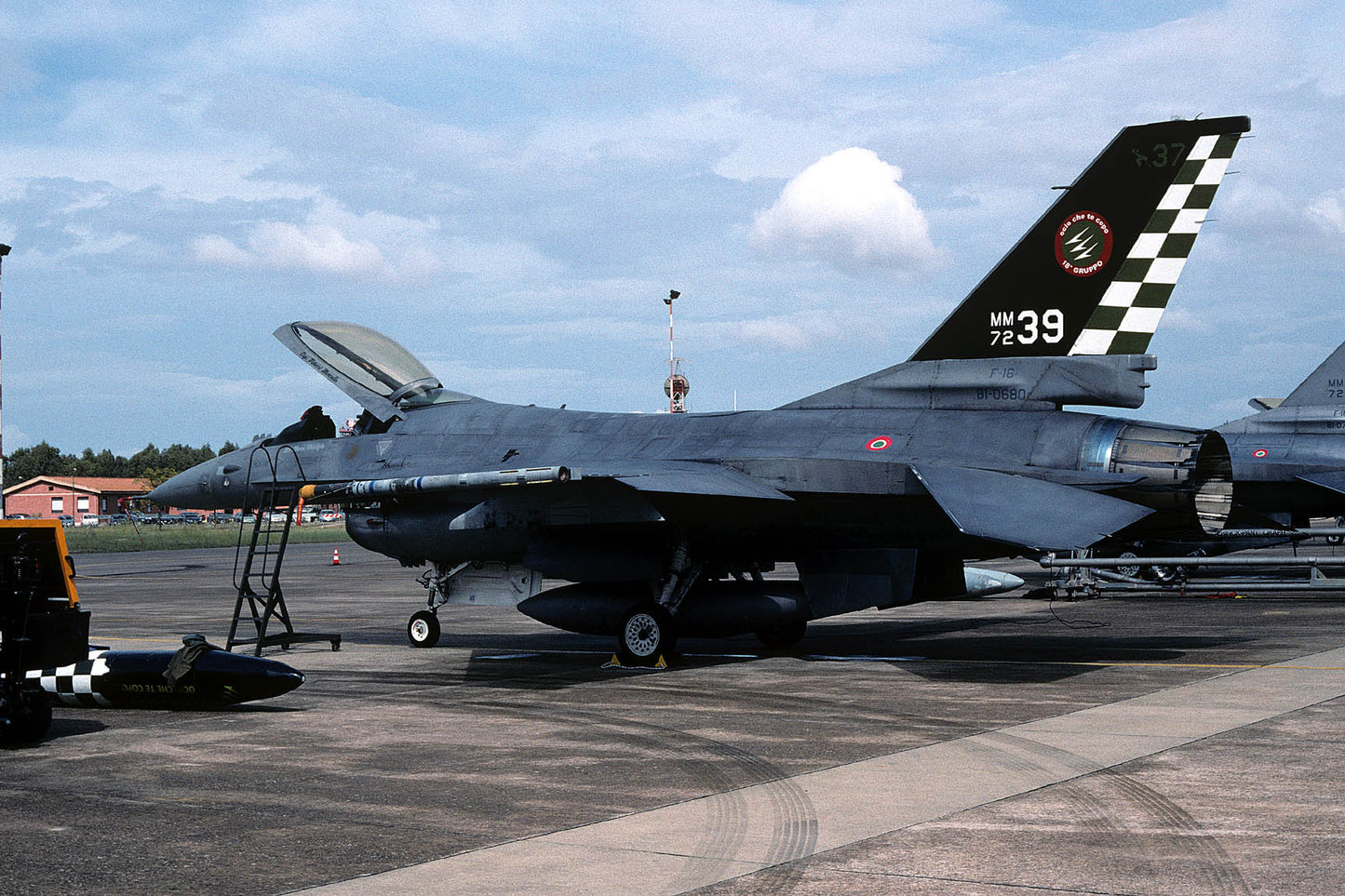 CSL07243 F-16A FIGHTING FALCON MM7239