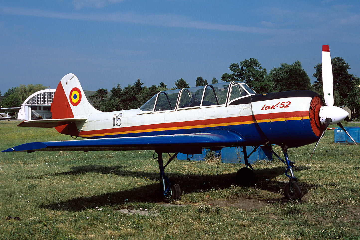 CSL07249 Yak-52 16