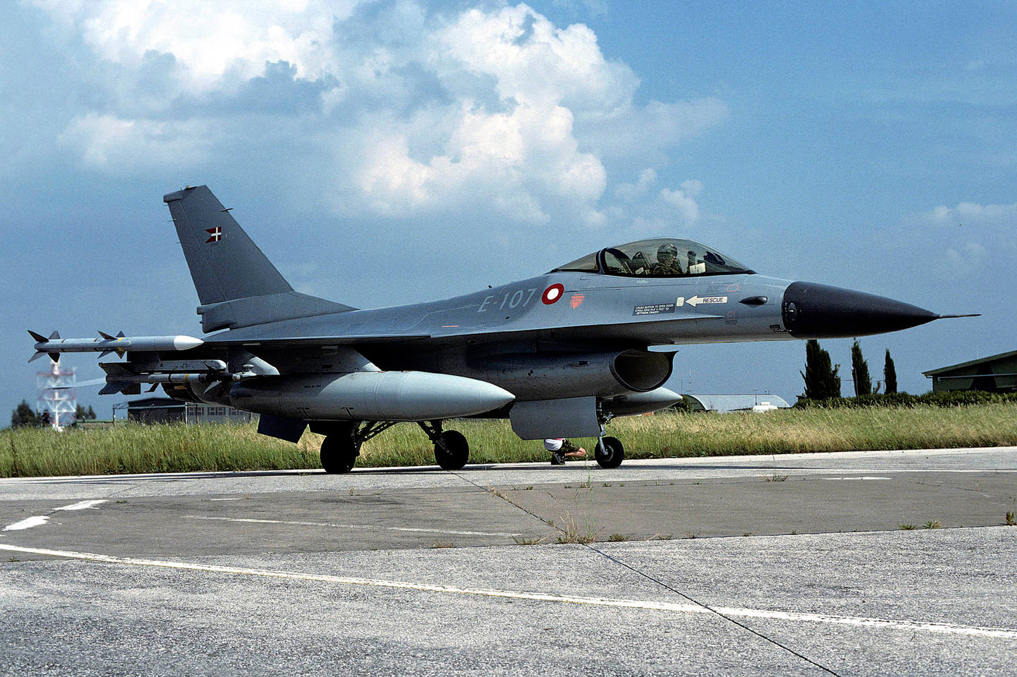 CSL07277 F-16A FIGHTING FALCON E-107