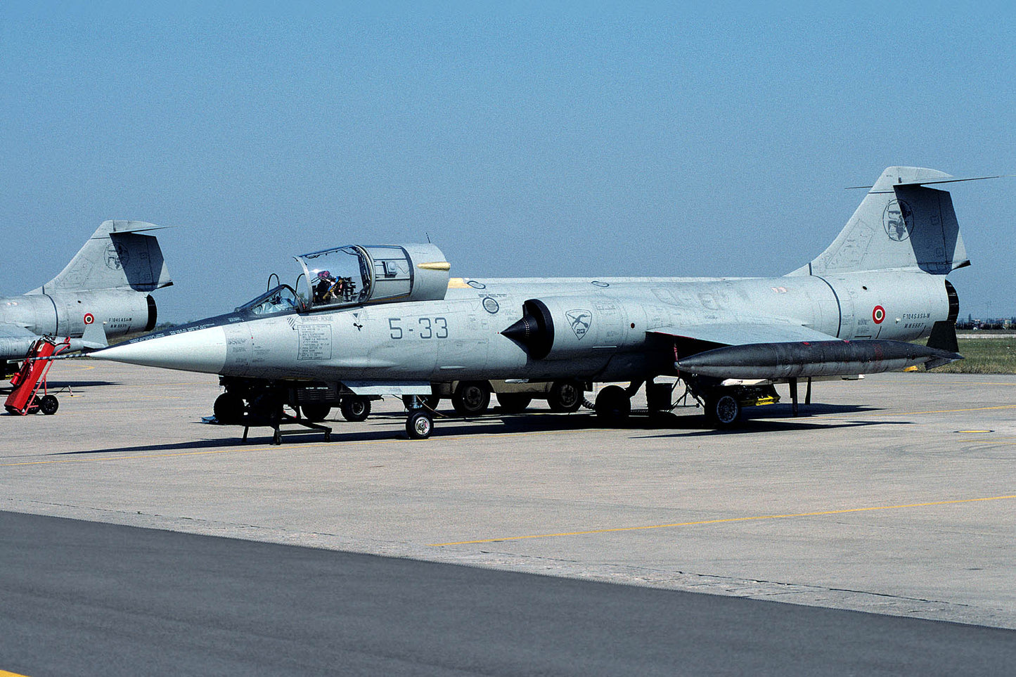 CSL07286 F-104S/ASAM STARFIGHTER MM6887/5-33