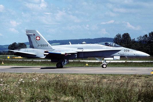 CSL07293 F-18C HORNET J-5009