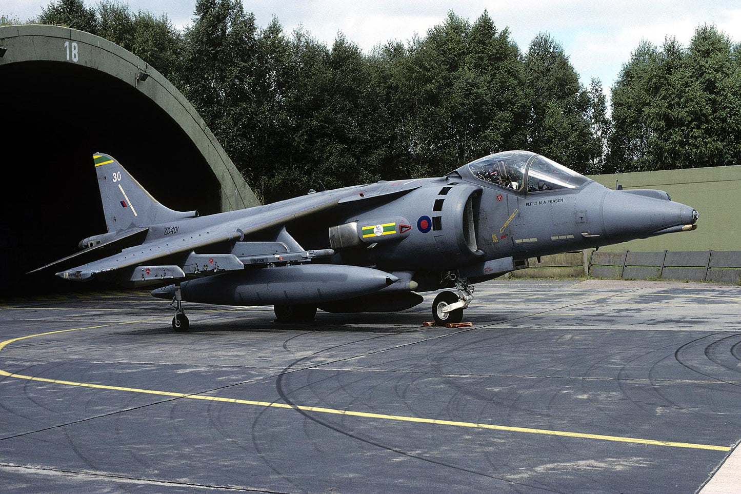 CSL07335 HARRIER GR9 ZD401/30