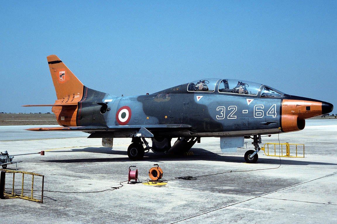 CSL07338 FIAT G91T1 MM6364/32-64