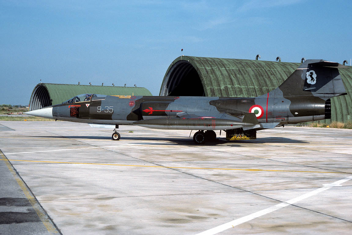 CSL07348 F-104S/ASA STARFIGHTER MM6740/9-35