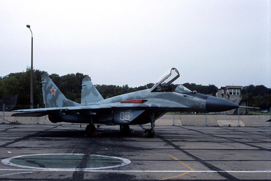 CSL07373 MiG-29C FULCRUM 09 white