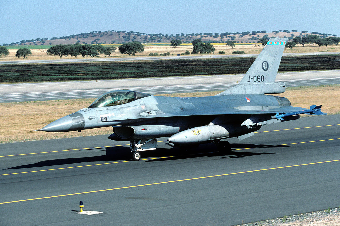 CSL07380 F-16A FIGHTING FALCON J-060