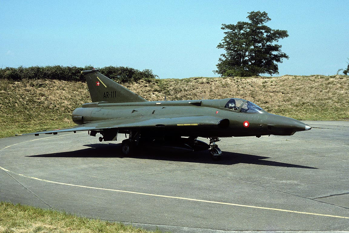 CSL07695 RF35 DRAKEN AR-111