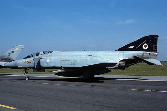 CSL07972 F-4J(UK) PHANTOM II ZE353/E