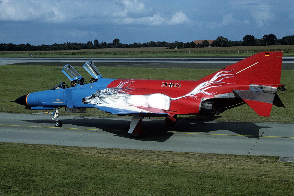 CSL07977 F-4F PHANTOM II 38+60