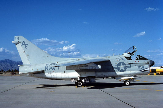 CSL08028 A-7B CORSAIR II 154512/AF514