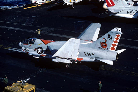 CSL08030 A-7E CORSAIR II 159263/AJ405