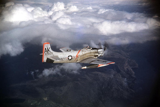 CSL08036 AD-6 SKYRAIDER 137505/AK407