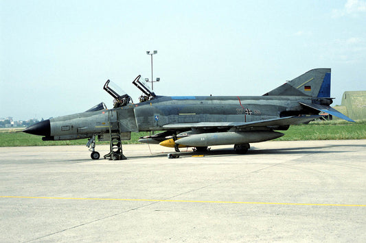 CSL08038 F-4F PHANTOM II 37+90