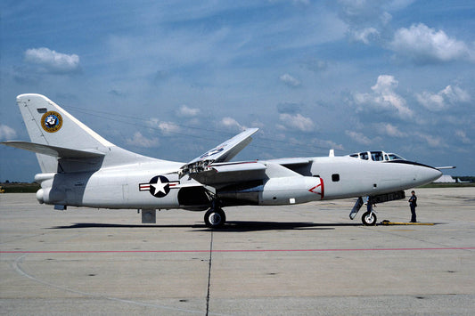CSL08068 TA-3B SKYWARRIOR 144857