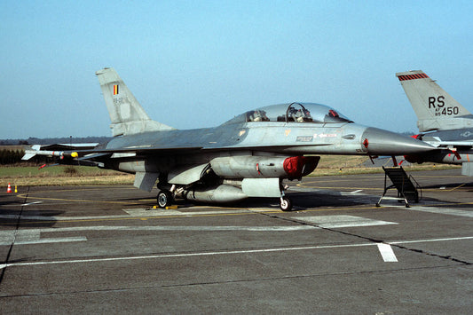 CSL08114 F-16B FIGHTING FALCON FB07