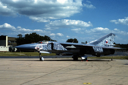 CSL08166 MiG-23ML FLOGGER 4644