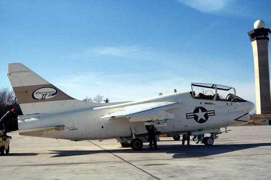 CSL08174 YA-7H CORSAIR II 156801