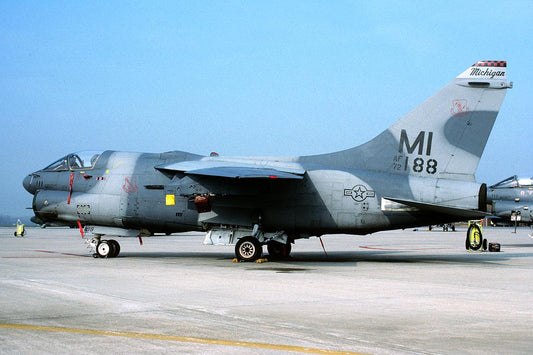 CSL08204 A-7D CORSAIR II 72-0188