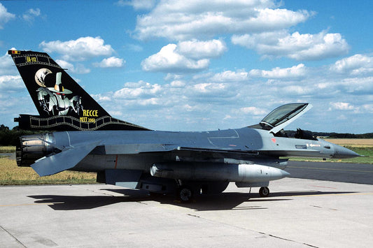 CSL08380 F-16A FIGHTING FALCON FA112