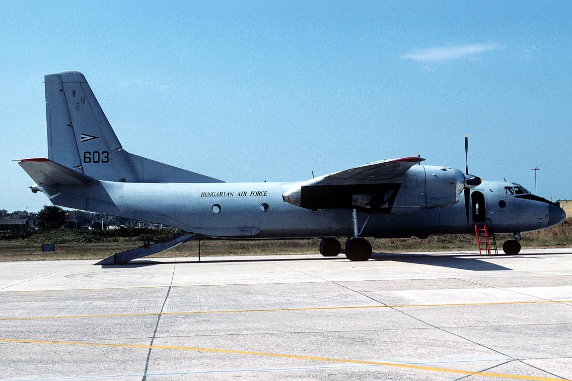CSL08417 An-26 603