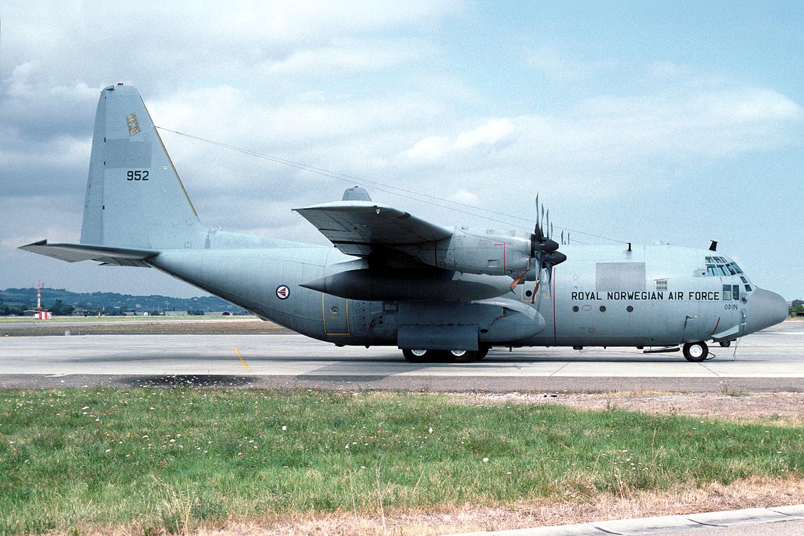 CSL08419 C-130H HERCULES 952