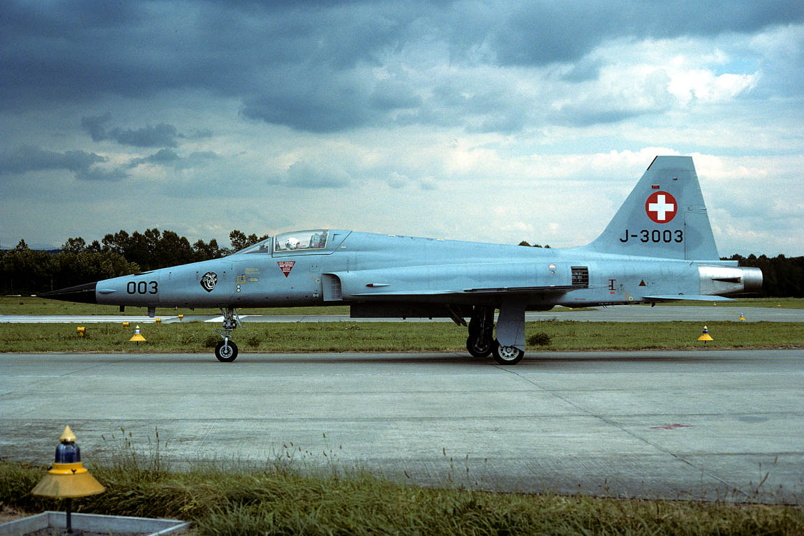 CSL08469 F-5E TIGER J-3003