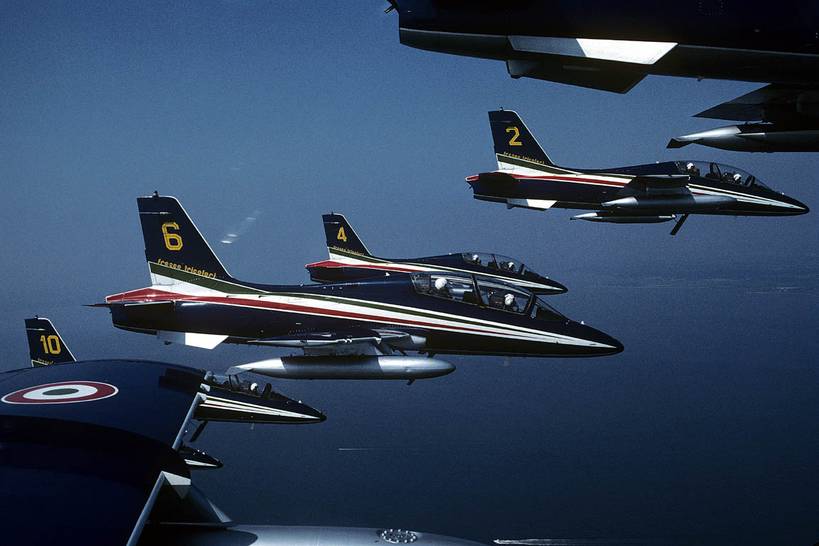 CSL08474 MB339A #6 Frecce Tricolori
