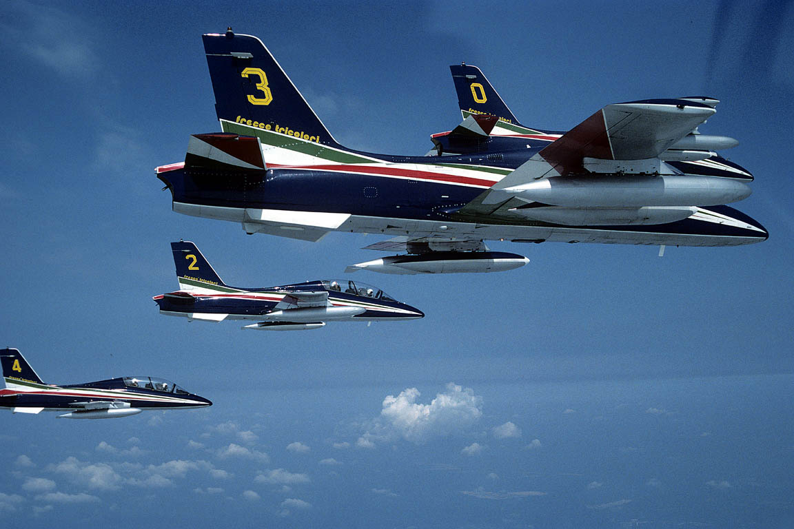CSL08476 MB339A #3 Frecce Tricolori
