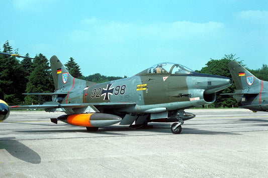 CSL08494 FIAT G91R 32+98