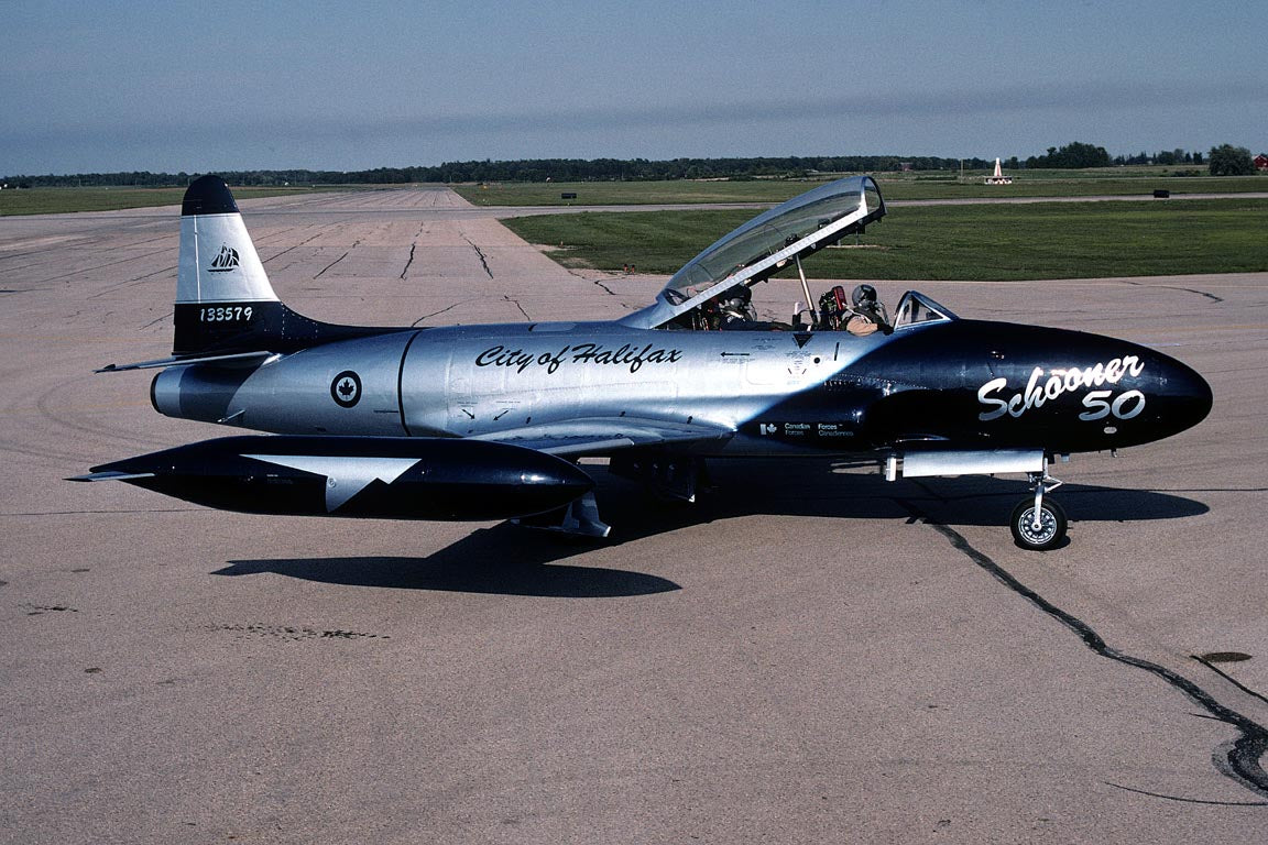 CSL08500 CT-133 SHOOTING STAR 133579