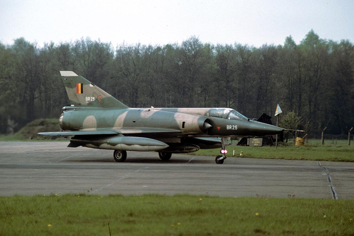 CSL08524 MIRAGE 5BR BR25