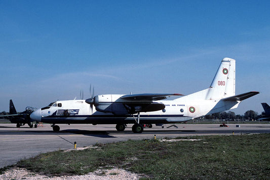 CSL08527 An-26 080