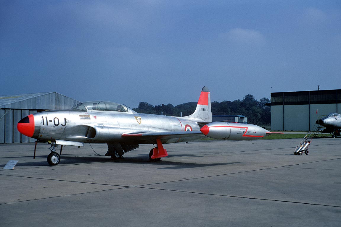 CSL08589 T-33A SHOOTING STAR 53093/11-OJ