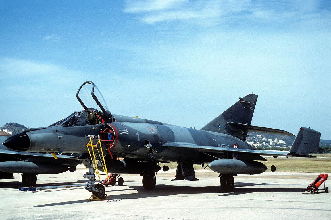 CSL08604 SUPER ETENDARD 1