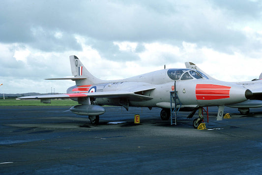 CSL08612 HUNTER T7 XL571/Q