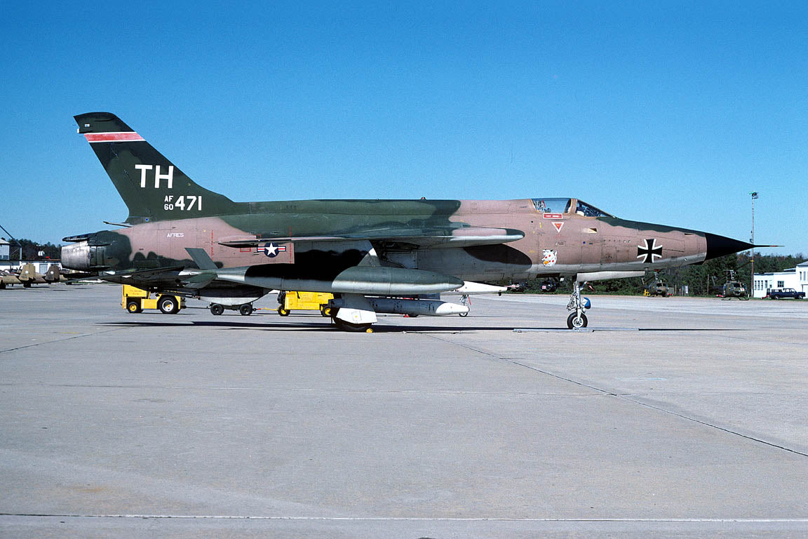 CSL08617 F-105D THUNDERSTICK II 60-0471/TH