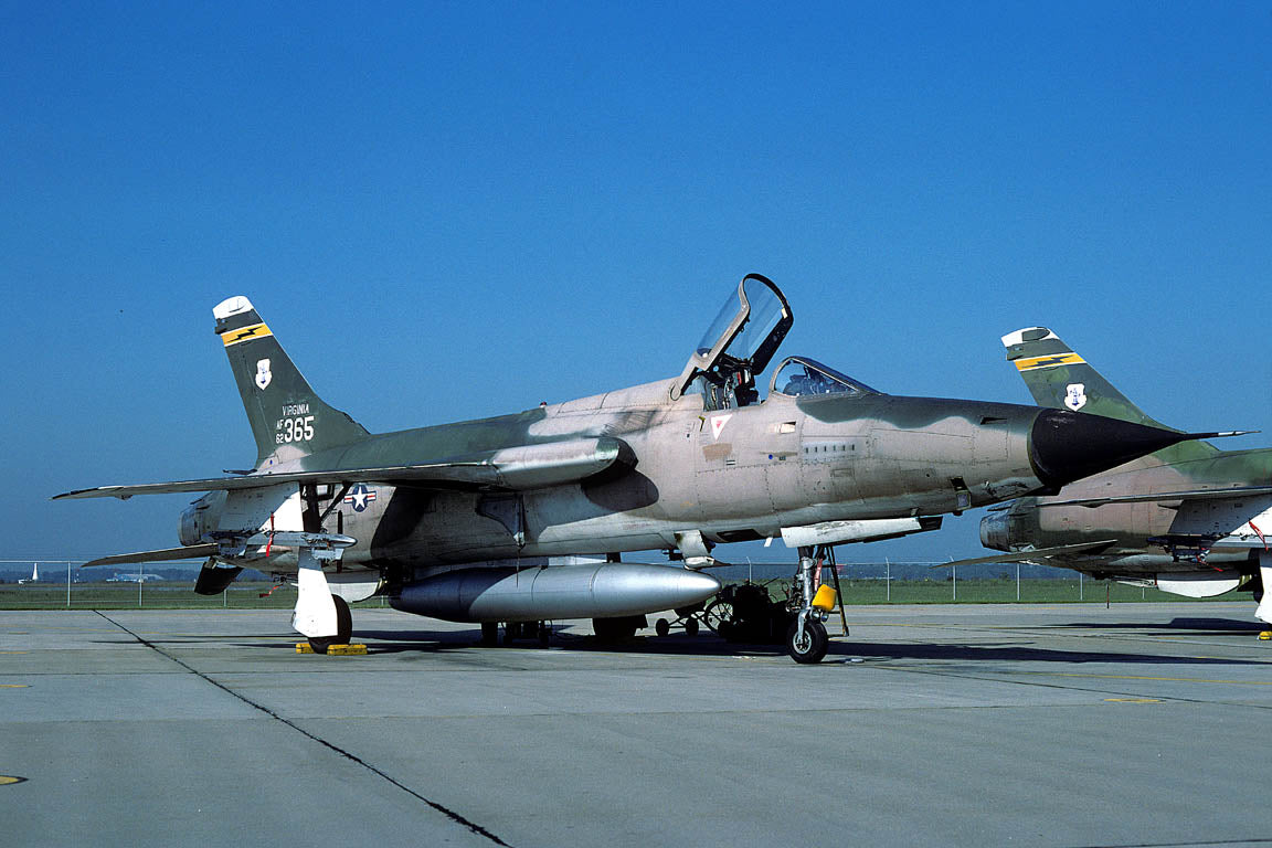 CSL08619 F-105D THUNDERCHIEF 62-4365
