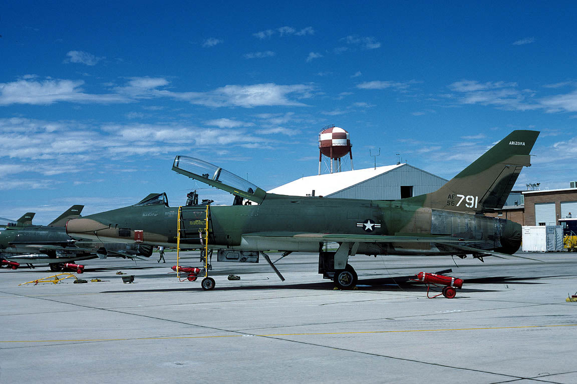 CSL08622 F-100F SUPER SABRE 56-3791