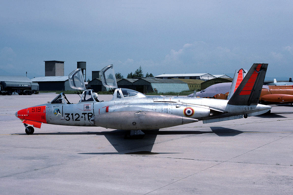 CSL08700 CM170 MAGISTER 519/312-TR